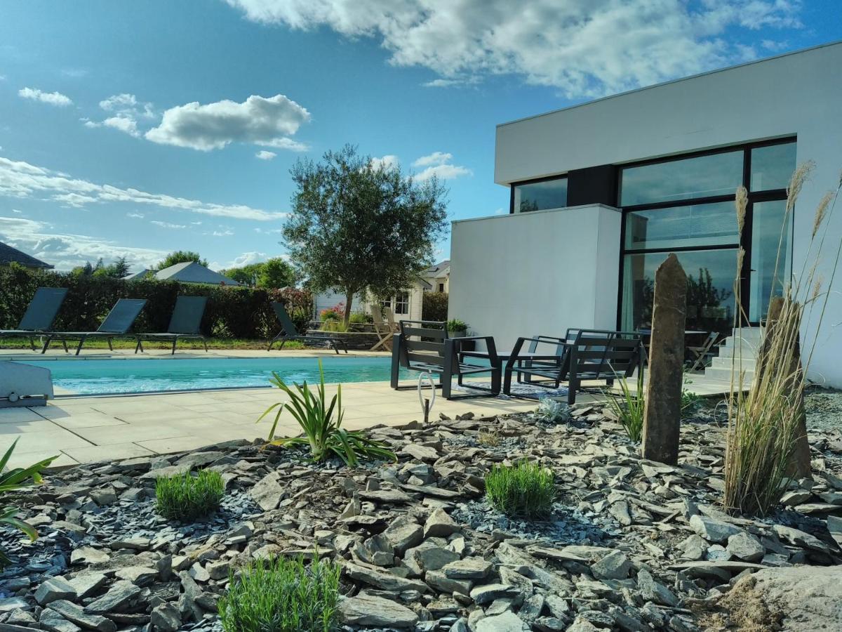 Maison/Villa Avec Piscine Privee Gite Brain D'Eau La Chapelle-de-Brain Buitenkant foto